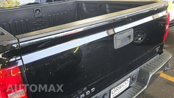 2017 Chevrolet Silverado 1500 LT Crew Cab Short Bed 1LT – miniatura 32