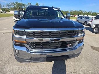 2017 Chevrolet Silverado 1500 LT Extended Cab Medium Bed 1LT - miniatura 2