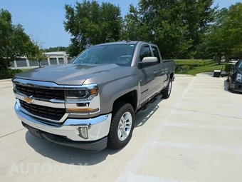 2017 Chevrolet Silverado 1500 LT Extended Cab Medium Bed 1LT