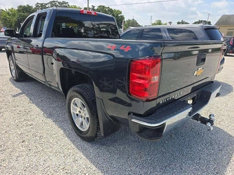 2017 Chevrolet Silverado 1500 LT Extended Cab Medium Bed 1LT - miniatura 2