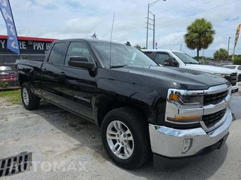 2017 Chevrolet Silverado 1500 LT Extended Cab Medium Bed 1LT – miniatura 4