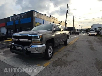 2017 Chevrolet Silverado 1500 LT Extended Cab Medium Bed 1LT