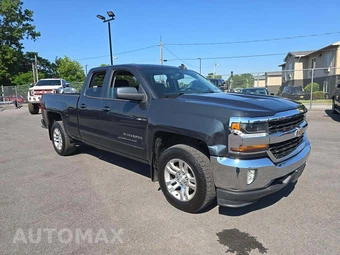 2017 Chevrolet Silverado 1500 LT Extended Cab Medium Bed 1LT – miniatura 4