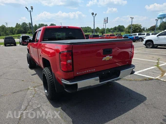 2017 Chevrolet Silverado 1500 LT Extended Cab Medium Bed 1LT – miniatura 2