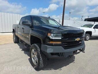 2017 Chevrolet Silverado 1500 LT Z71 Crew Cab Medium Bed 2LT - miniatura 3