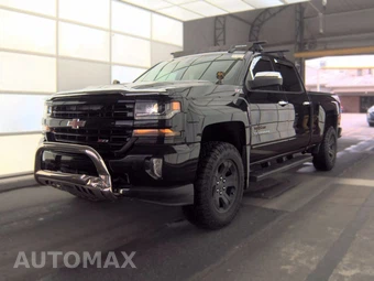 2017 Chevrolet Silverado 1500 LT Z71 Crew Cab Medium Bed 2LT