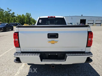 2017 Chevrolet Silverado 1500 LT Z71 Crew Cab Medium Bed 2LT – miniatura 5