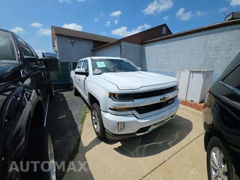 2017 Chevrolet Silverado 1500 LT Z71 Crew Cab Short Bed 2LT - miniatura 4