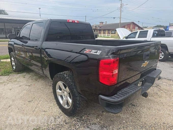 2017 Chevrolet Silverado 1500 LT Z71 Crew Cab Short Bed 2LT - miniatura 2