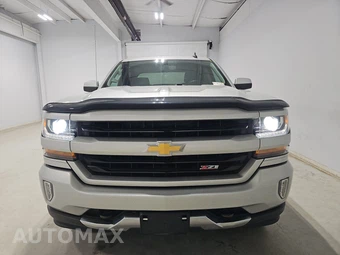 2017 Chevrolet Silverado 1500 LT Z71 Crew Cab Short Bed 2LT - miniatura 2