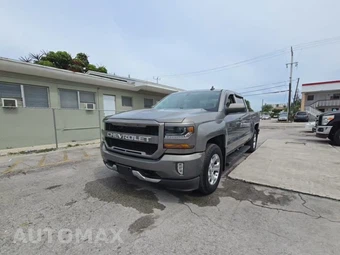 2017 Chevrolet Silverado 1500 LT Z71 Crew Cab Short Bed 2LT