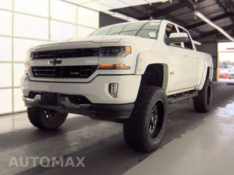 2017 Chevrolet Silverado 1500 LT Z71 Crew Cab Short Bed 2LT