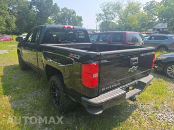 2017 Chevrolet Silverado 1500 LT Z71 Extended Cab Medium Bed 2LT - miniatura 2