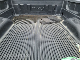 2017 Chevrolet Silverado 1500 LT Z71 Extended Cab Medium Bed 2LT – miniatura 16