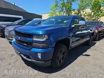 2017 Chevrolet Silverado 1500 LT Z71 Extended Cab Medium Bed 2LT