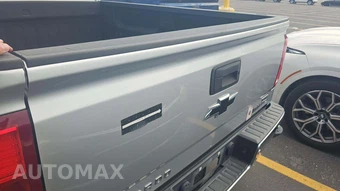 2017 Chevrolet Silverado 1500 LTZ Crew Cab Medium Bed 1LZ - miniatura 29