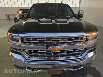 2017 Chevrolet Silverado 1500 LTZ Crew Cab Medium Bed 1LZ - miniatura 2