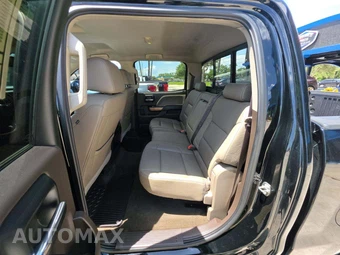 2017 Chevrolet Silverado 1500 LTZ Crew Cab Short Bed 1LZ – miniatura 13