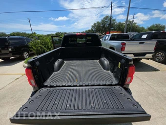2017 Chevrolet Silverado 1500 LTZ Crew Cab Short Bed 1LZ – miniatura 14