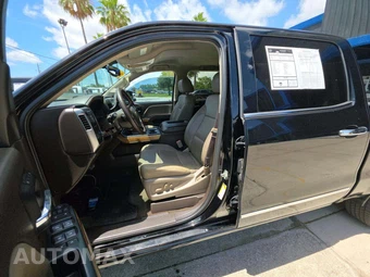 2017 Chevrolet Silverado 1500 LTZ Crew Cab Short Bed 1LZ – miniatura 6