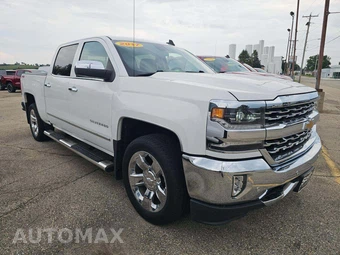 2017 Chevrolet Silverado 1500 LTZ Crew Cab Short Bed 1LZ - miniatura 4