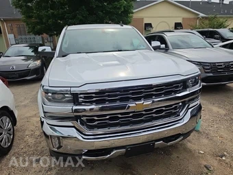 2017 Chevrolet Silverado 1500 LTZ Crew Cab Short Bed 1LZ - miniatura 2
