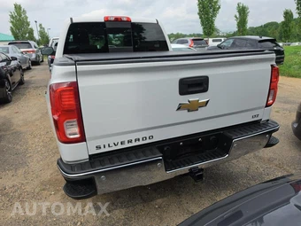 2017 Chevrolet Silverado 1500 LTZ Crew Cab Short Bed 1LZ - miniatura 5