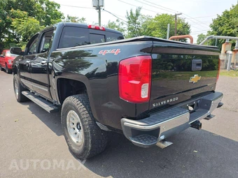2017 Chevrolet Silverado 1500 LTZ Crew Cab Short Bed 1LZ - miniatura 2