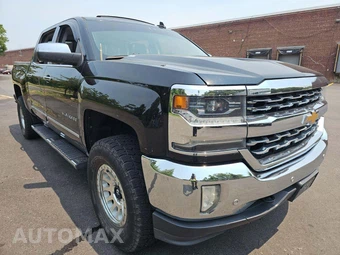 2017 Chevrolet Silverado 1500 LTZ Crew Cab Short Bed 1LZ - miniatura 4