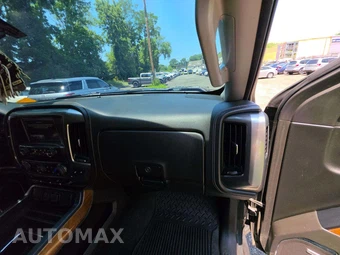 2017 Chevrolet Silverado 1500 LTZ Crew Cab Short Bed 1LZ - miniatura 16