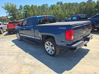 2017 Chevrolet Silverado 1500 LTZ Z71 Crew Cab Medium Bed 2LZ - miniatura 2