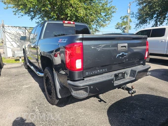 2017 Chevrolet Silverado 1500 LTZ Z71 Crew Cab Short Bed 2LZ - miniatura 6
