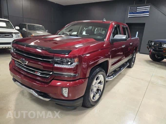2017 Chevrolet Silverado 1500 LTZ Z71 Crew Cab Short Bed 2LZ