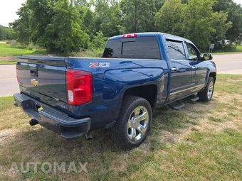 2017 Chevrolet Silverado 1500 LTZ Z71 Crew Cab Short Bed 2LZ - miniatura 3