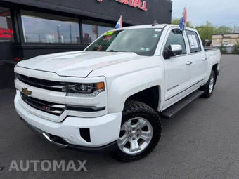 2017 Chevrolet Silverado 1500 LTZ Z71 Crew Cab Short Bed 2LZ - miniatura 2