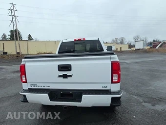 2017 Chevrolet Silverado 1500 LTZ Z71 Extended Cab Medium Bed 2LZ - miniatura 3