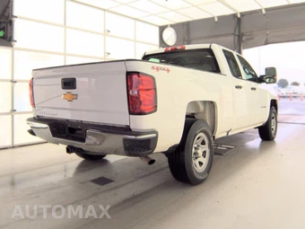 2017 Chevrolet Silverado 1500 WT Extended Cab Medium Bed 1WT – miniatura 4