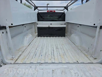 2017 Chevrolet Silverado 1500 WT Regular Cab Long Bed 1WT – miniatura 10
