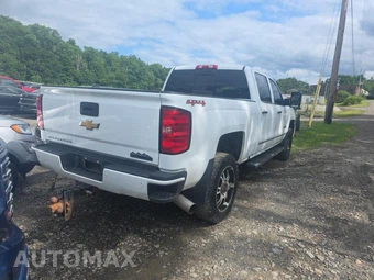 2017 Chevrolet Silverado 2500HD High Country Crew Cab Medium Bed 3LZ - miniatura 4