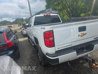 2017 Chevrolet Silverado 2500HD High Country Crew Cab Medium Bed 3LZ - miniatura 6