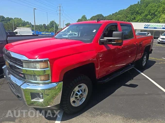 2017 Chevrolet Silverado 2500HD LT Crew Cab Medium Bed 1LT