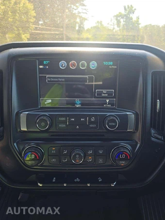 2017 Chevrolet Silverado 2500HD LT Crew Cab Medium Bed 1LT - miniatura 10