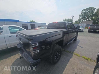 2017 Chevrolet Silverado 2500HD LT Crew Cab Medium Bed 1LT - miniatura 3