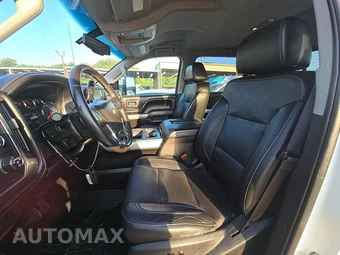 2017 Chevrolet Silverado 2500HD LTZ Crew Cab Long Bed 1LZ - miniatura 7