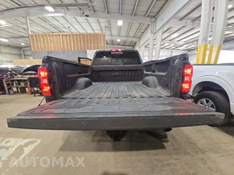 2017 Chevrolet Silverado 2500HD LTZ Crew Cab Medium Bed - miniatura 14
