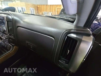2017 Chevrolet Silverado 2500HD LTZ Crew Cab Medium Bed - miniatura 19