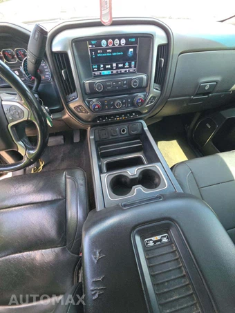 2017 Chevrolet Silverado 2500HD LTZ Crew Cab Medium Bed 1LZ - miniatura 10