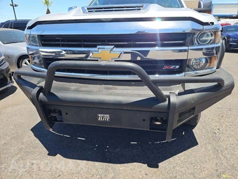 2017 Chevrolet Silverado 2500HD LTZ Crew Cab Medium Bed 1LZ - miniatura 22
