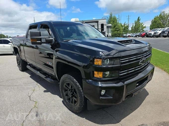 2017 Chevrolet Silverado 2500HD LTZ Crew Cab Medium Bed 1LZ - miniatura 4