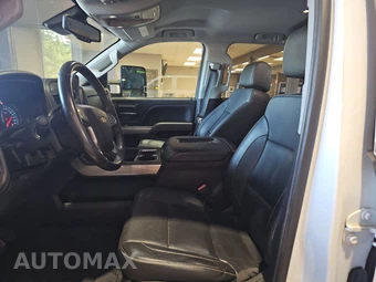 2017 Chevrolet Silverado 2500HD LTZ Crew Cab Medium Bed 1LZ - miniatura 7
